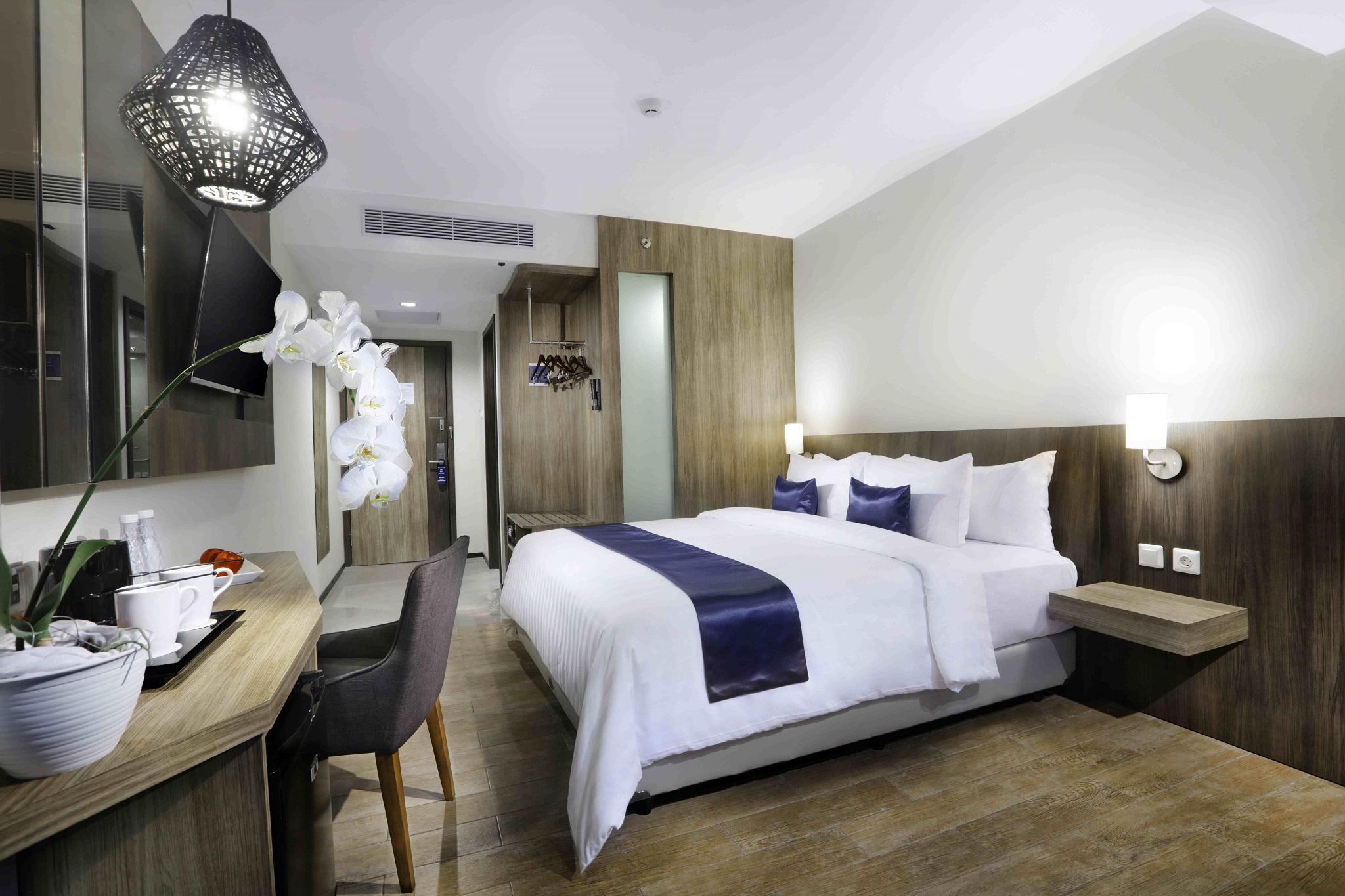 Aston Inn Pandanaran Semarang Exterior foto